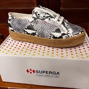 New in box Superga snake print sneakers Euro 38